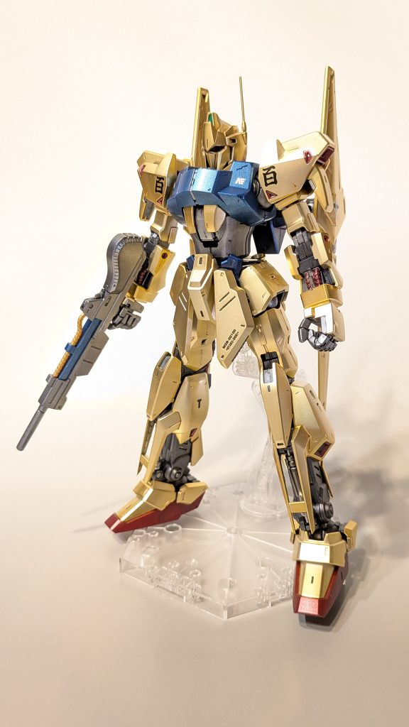 やや拳が大きい以外は想像以上にディテールが細かくカッコいいです