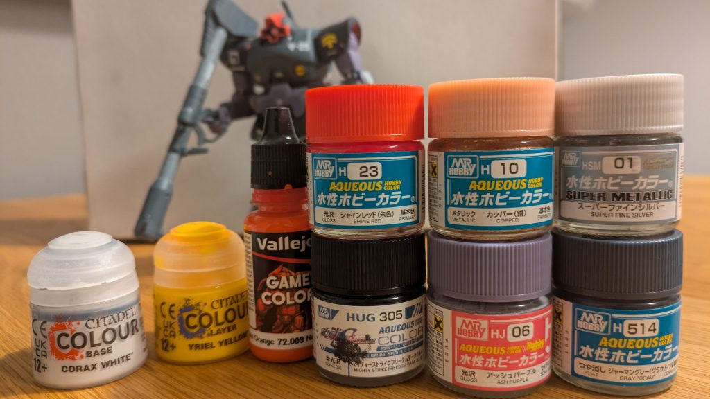 使用した塗料主に水性ホビーカラーを使用してます。アッシュパープルアッシュパープル×マイティーストライクフリーダムダークブルージャーマングレーマイティーストライクフリーダムダークブルーシャインレッドシタデルカラー CORAX WHITE シタデルカラー YRIEL YELLOWファレホ ホットオレンジ