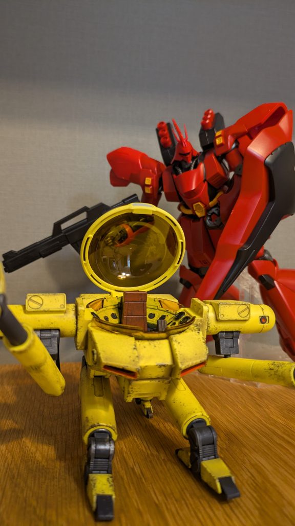 最後に逆シャア繋がりでササビーと一緒に