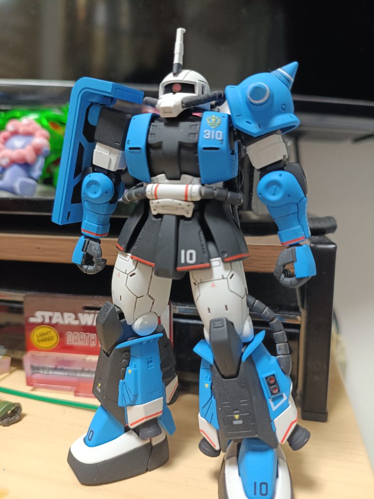 塗り分け箇所が多くて大変でした特に脚部