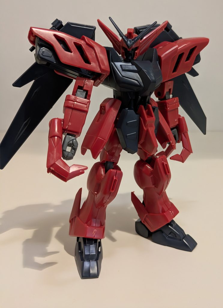 ガンダムXシリーズは、モビルスーツのデザインが好きでした。平成ガンダムの中でも特に敵役としてヴァサーゴが一番デザインが気に入っています。今回改造前提のためシールは貼らずに作りました。素組みで2色のランナーによる構成でしたが、かっこよく出来上がっています。塗装すればさらにかっこよくなリますね。今後は家にあるパーツを駆使して、RG風にしていきたいと思ってます。今回は素組のみの紹介でした。トリックオアトリート🎃