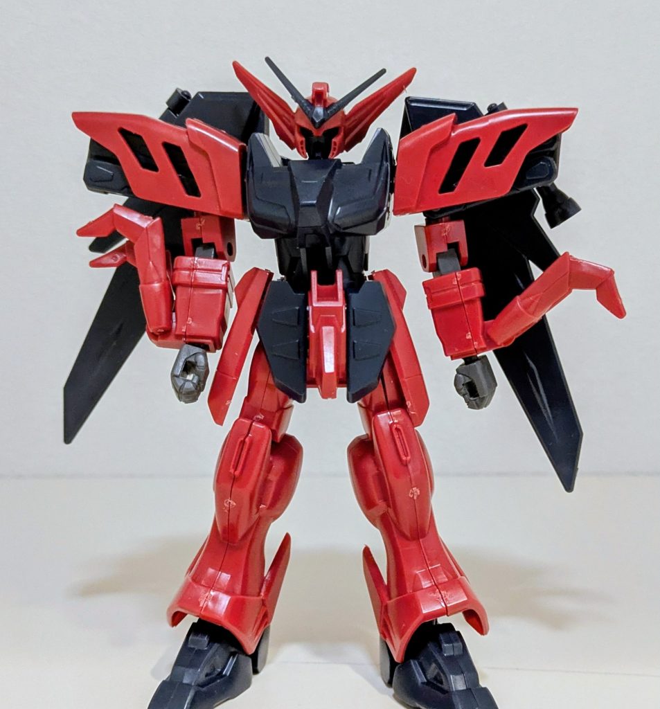 正面旧キットですが、良く出来た造形だと思います。昔は子供のお小遣い程度で買えた気がします。それを考えると安く良いものが買えたいい時代でした。