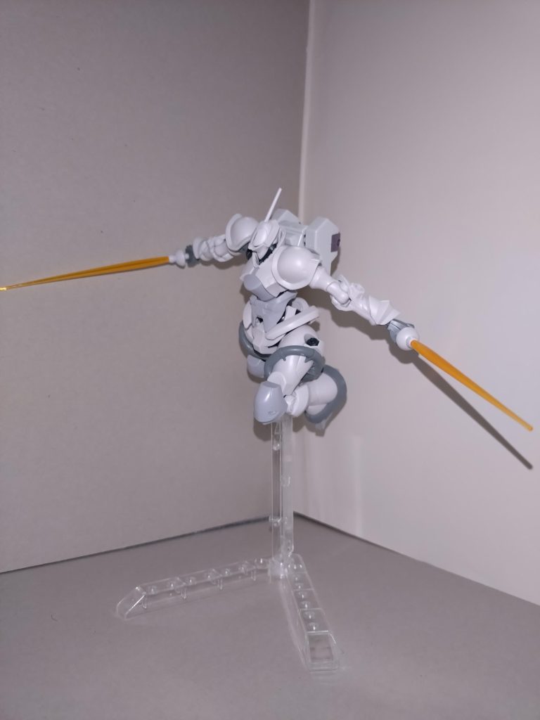 レールガンを排除することで、ノーマルに近いギャン(MSZ-002A)に戻せる。 〜氷川紗夜のレポートより〜