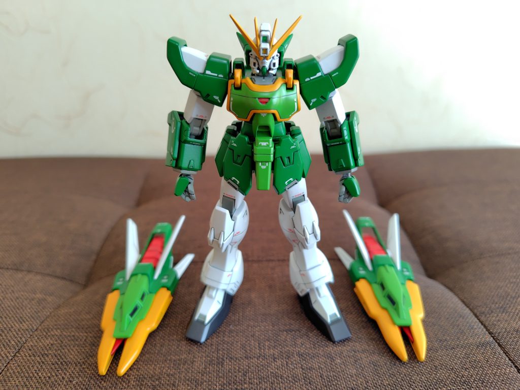 ドラゴンファングは磁石で取付なので取外し可能。