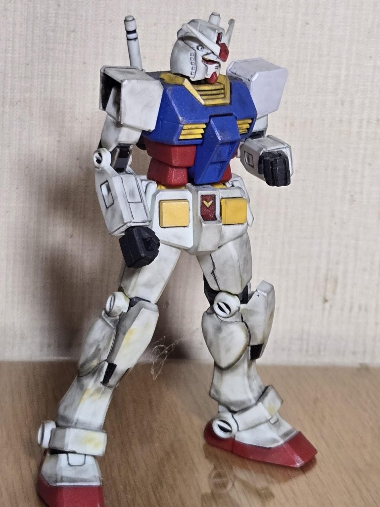 装甲内部は黒に塗装してあります。重厚感が増しますね。