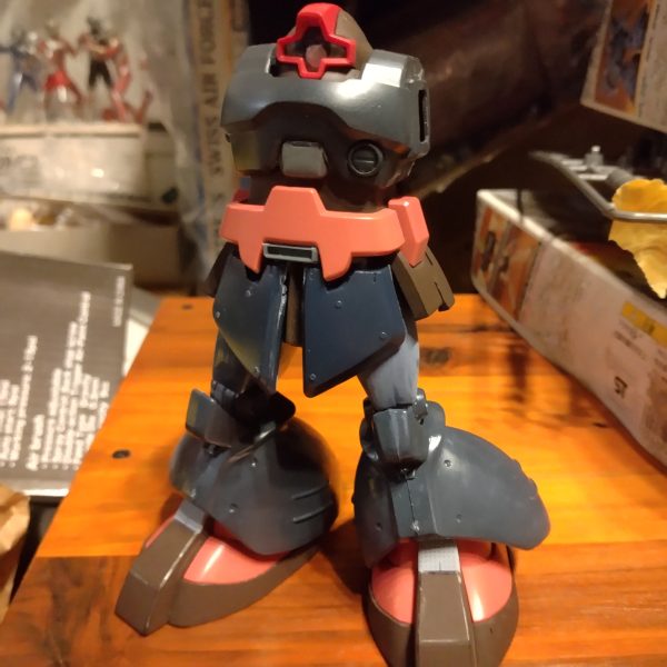 至る所のデザインがリック・ドムⅡなのに、普通のドムと言い張ってるこいつも作ってます。ゲーム本編中、屈指の強敵…！新旧ミキシング、ゲーム版カラーでいきます☺️（2枚目）