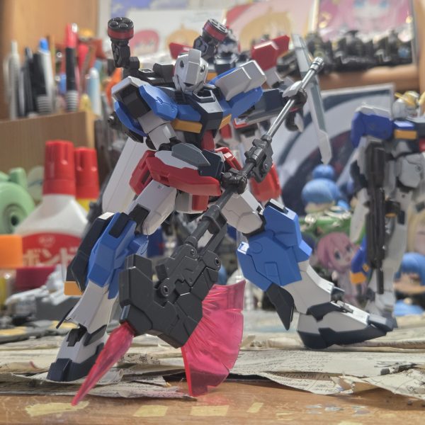 2機目のジーラインスタンダードアーマーをいじってきました。今回はライトアーマーと組み合わせてストライカータイプの機体にすることにさしずめ“ジーライン・ストライカーアーマー”といったところでしょうか武器はシステムウエポンから…（2枚目）