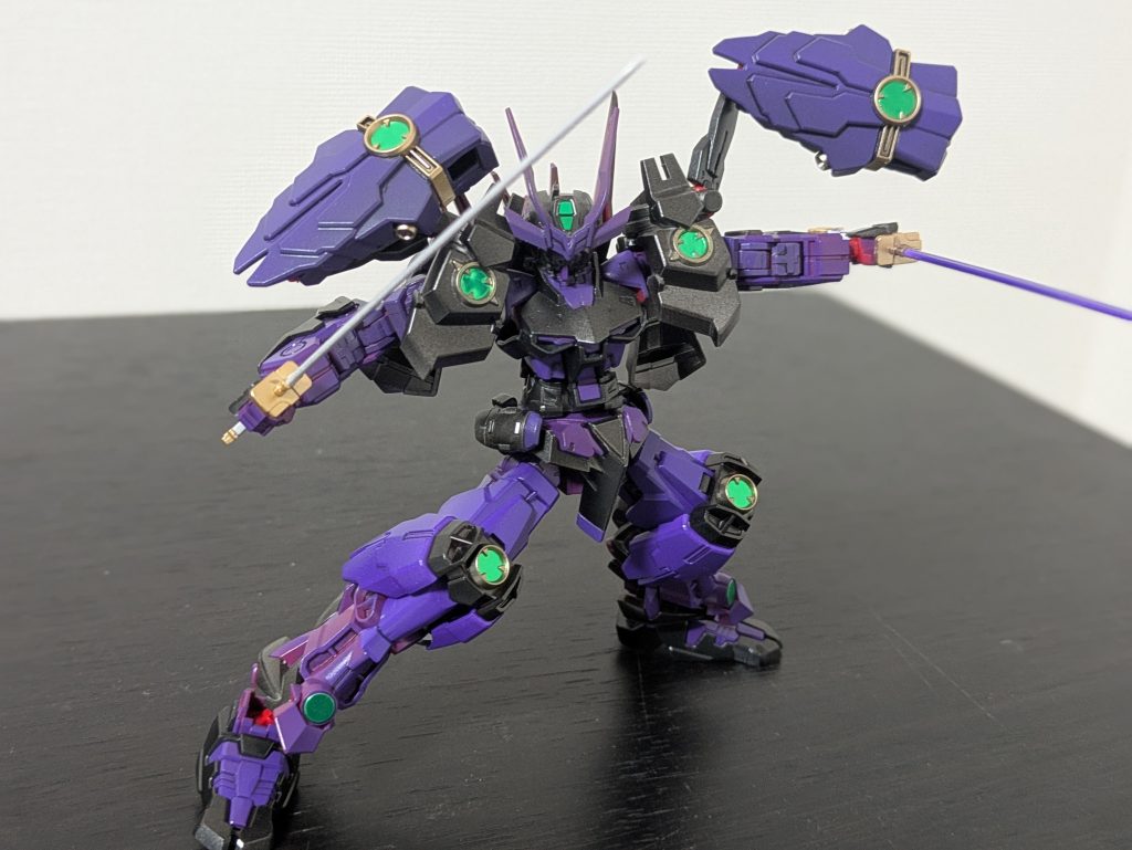 前々から作っていましたが、急にテンションが落ちて放置していました(gundam-kao9)とりあえず鬼滅の刃観たテンションで仕上げました。赤いポリキャップが悪目立ちしてますが、ポリキャップを塗る技術を持っていません。 最近良い事なくてなにをするにもテンションが上がりません‥愚痴ってごめんなさい。皆さんには良い事がありますように(gundam-kao8)