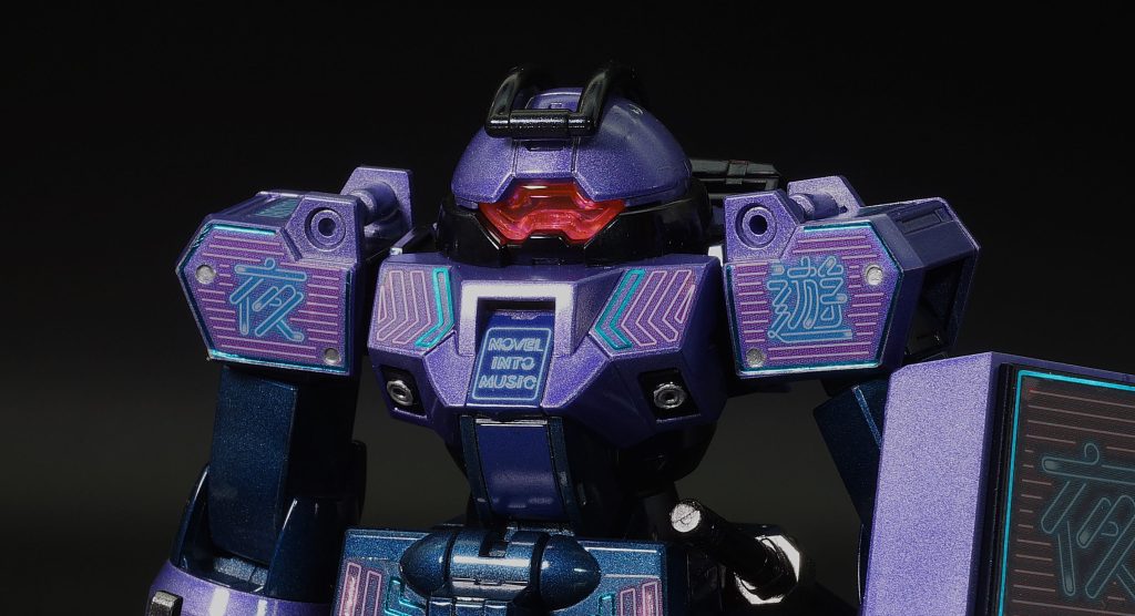 HG　デミトレーナー（YOASOBIコラボver.）メタリック塗装–3枚目/制作者：あるむ