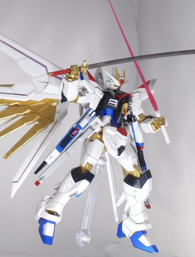 【部分メタリック】HGマイティストライクフリーダムガンダム–3枚目/制作者：ライカ
