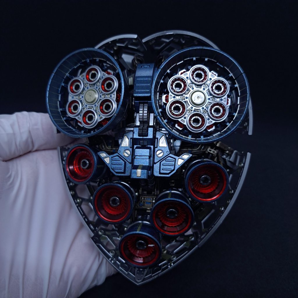 【腰部】もっと塗れたかな？とも思うけど情報量は増えてて良き!バーニアは目が疲れました…