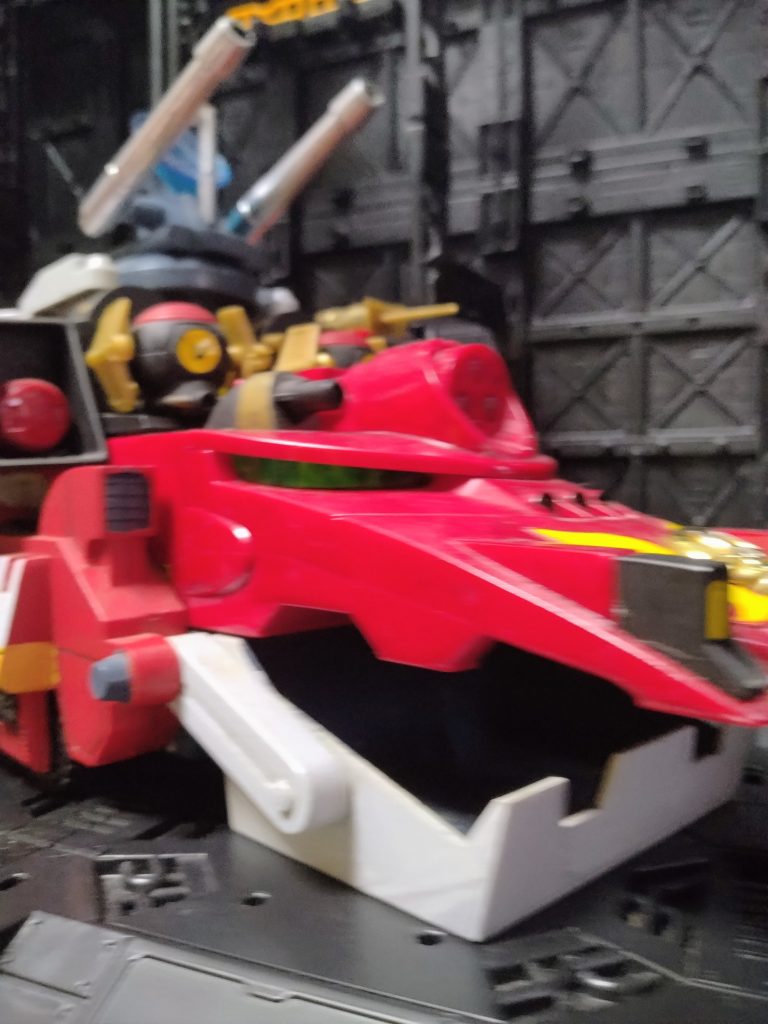 この口が迫力満点です🎶🎶