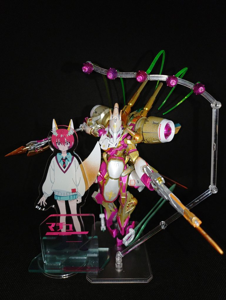 ジークアクスの狐化に合わせてマチュにも狐仮装をして貰いましたwプライズのアクスタ取れてから一緒に飾る事を考えてたけどこうなるとは思ってなかったッスwww