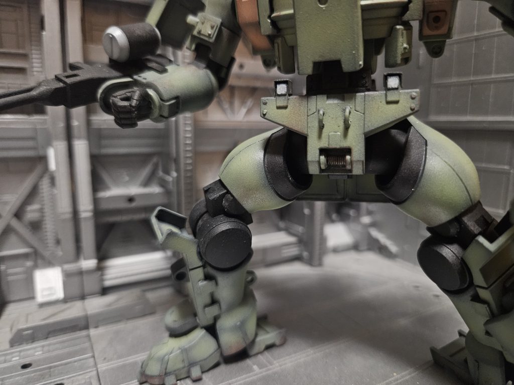 フックとか付けたりドラムを付けたりワイヤードラムはホムセンで買ったバネをぶっ込んだった