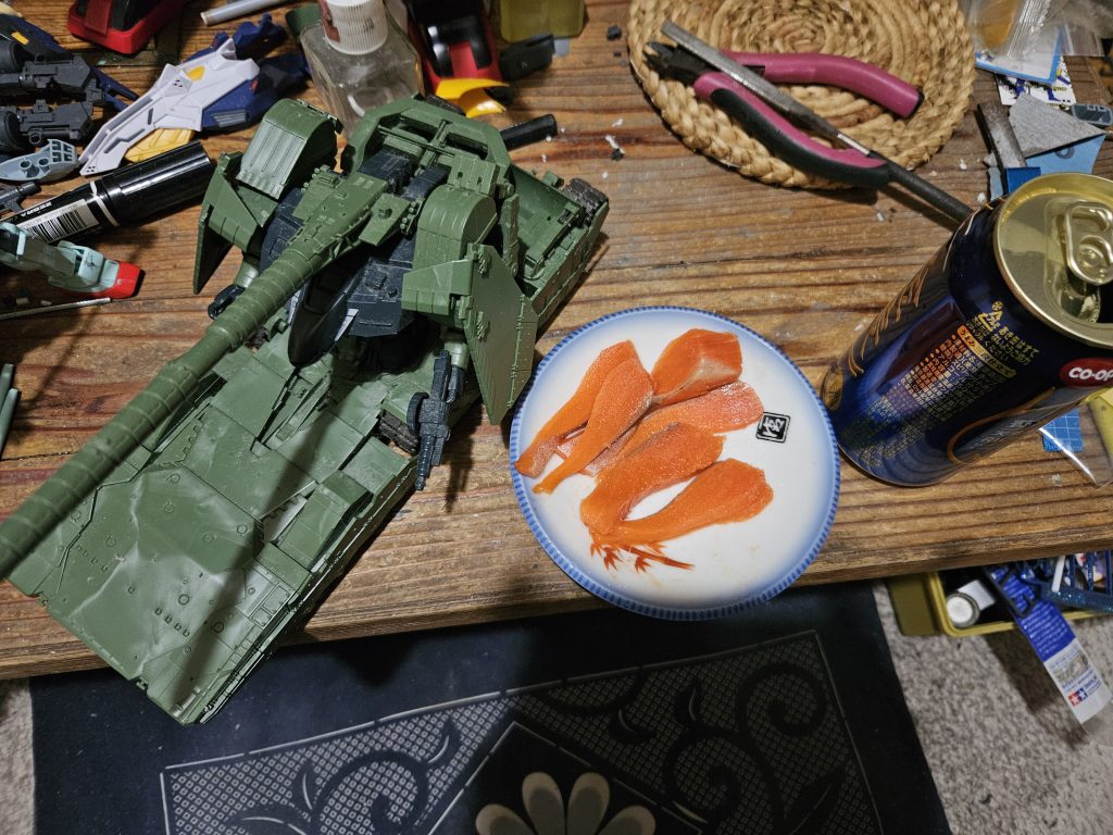 作品名：ヒルドルブ<p>ヤフオクでゲットしたったヒルドルブとルイペと金麦😁</p>
