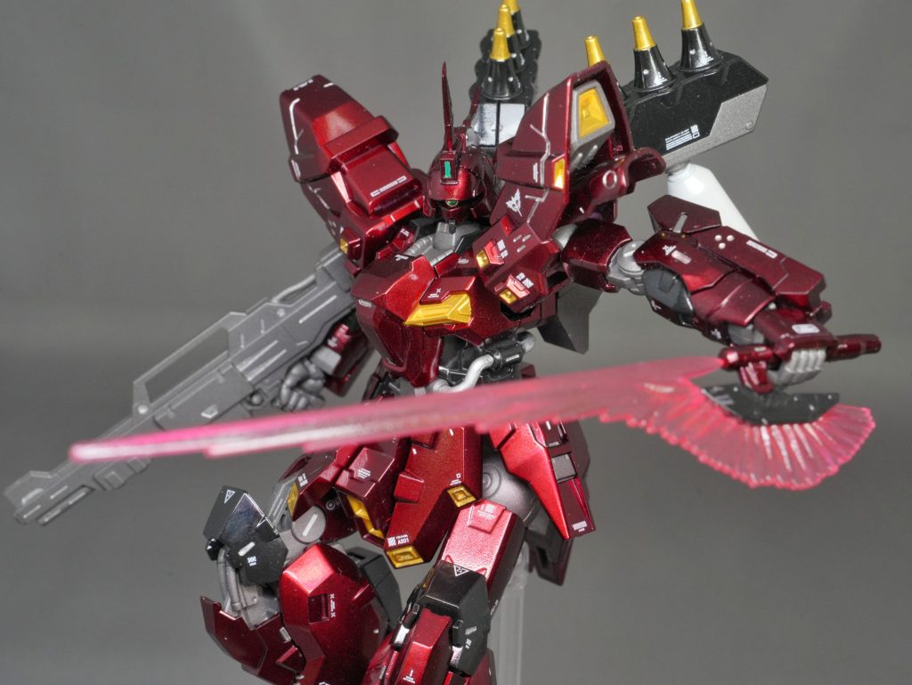 動かしても大変絵になるねぇ〜!!ちなみに『機動戦士ムーンガンダム』の原作は福井晴敏なんだとか。ガンダムUCはもちろん、小説『ローレライ』のファンでもありますし、これを機に読んでみようかな?