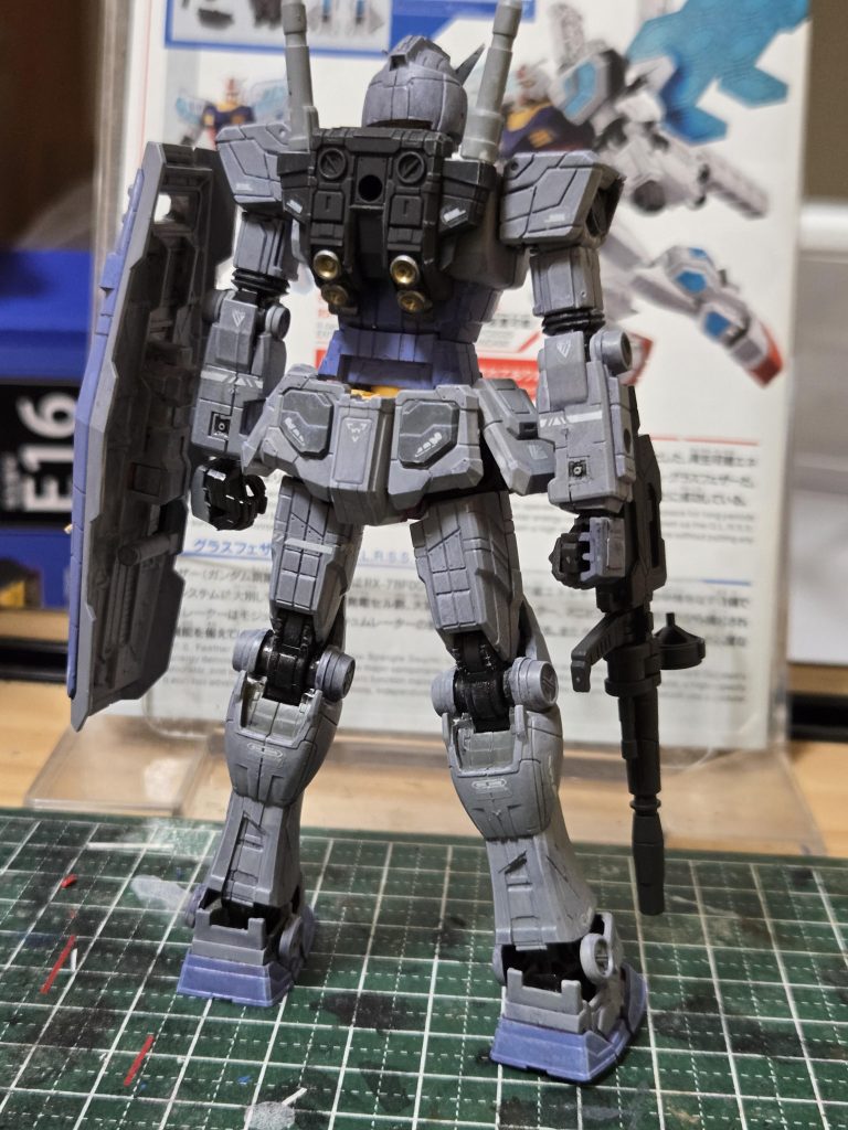 何度も商品化されてるG3カラーですが出る度に色合い違うんですよね💦これ‼️と言った正解が無い分自分の好みで塗りやすかったです(((^_^;)