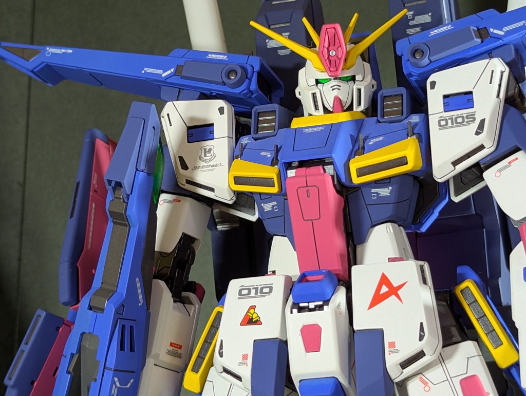 顔もゴリラ顔🦍からスッキリバランス取れたいい感じに😁