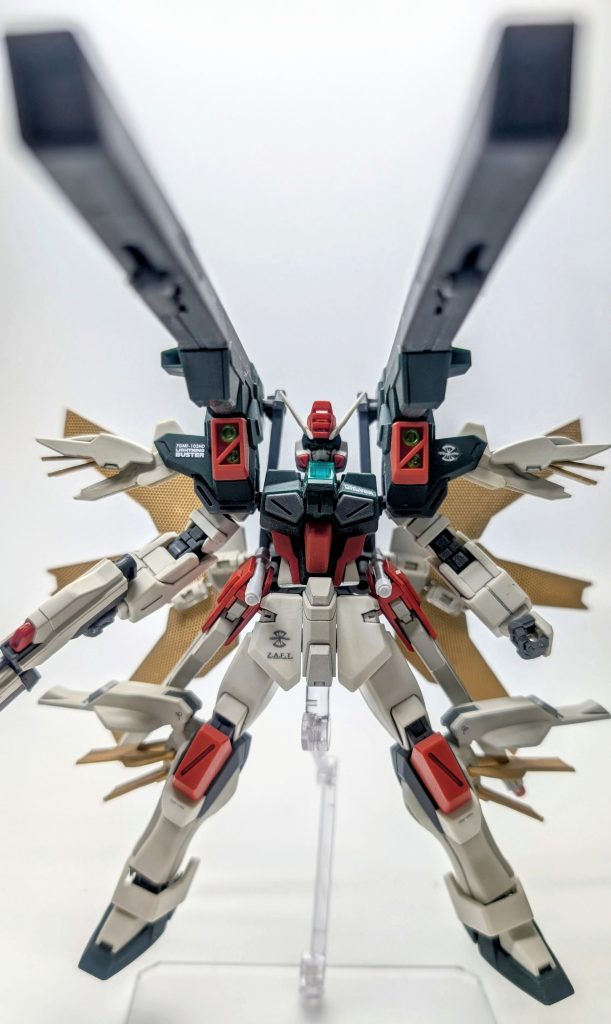 パース効かせて正面から。良い感じのバランスになってるのではないでしょうか？