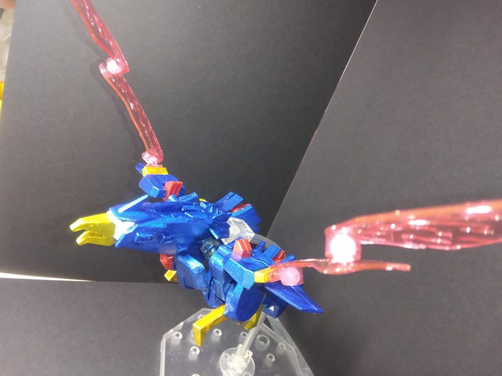 ソラトライオンは脚の変形を廃止してます