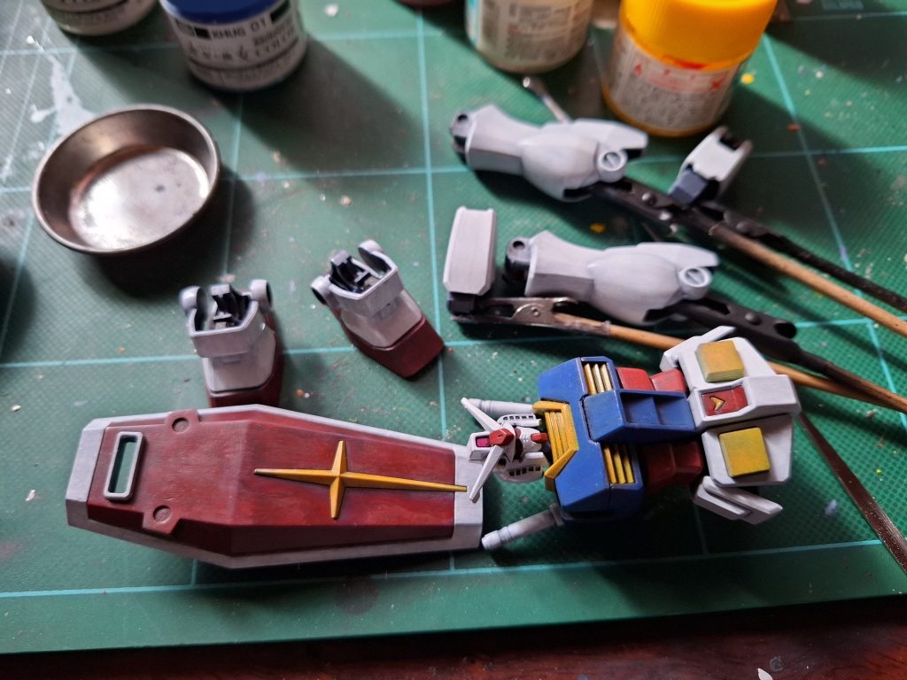 少しずつ染める感じで。今回はトリコロールカラー