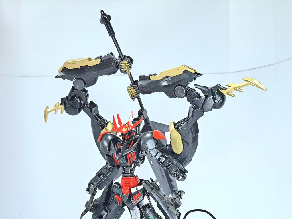 ガンダムバルバリックタウロスレクスディミディウム–2枚目/制作者:火鉢