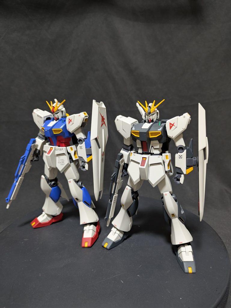 エントリーグレードｖガンダムとツーショット