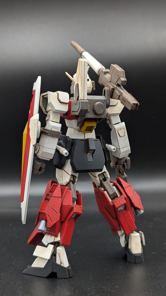 カラーリングはまんまジムキャノンそのものですが、サンダーボルト版ジムキャノンなんかも少し意識してます。