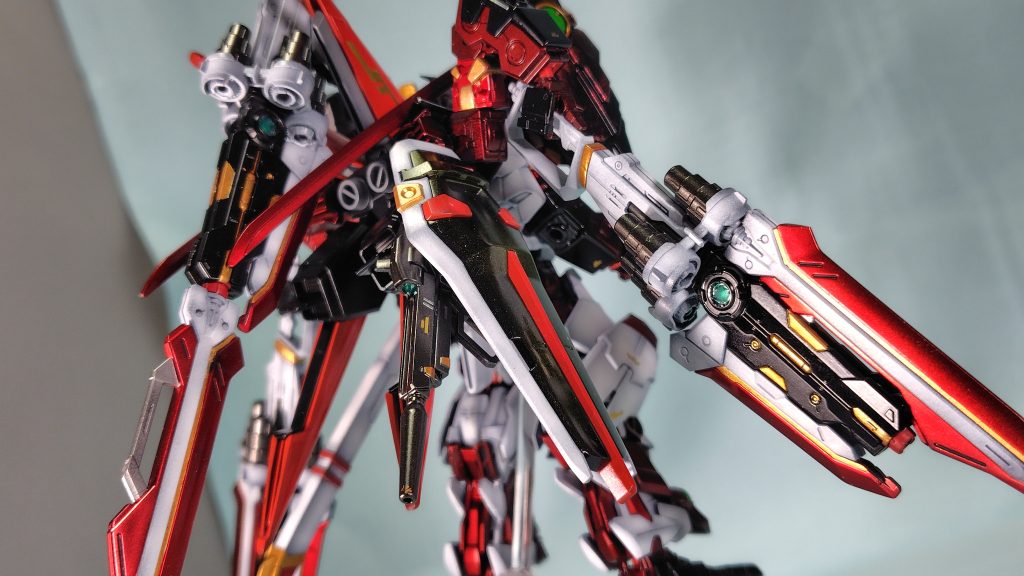 後こんな感じ。後の腕は元は足の付け根だったパーツを繋いで延長と可動を追加。