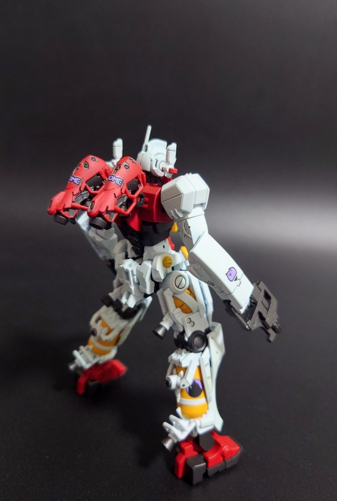 そこまで塗り分けがんばる必要箇所なし。