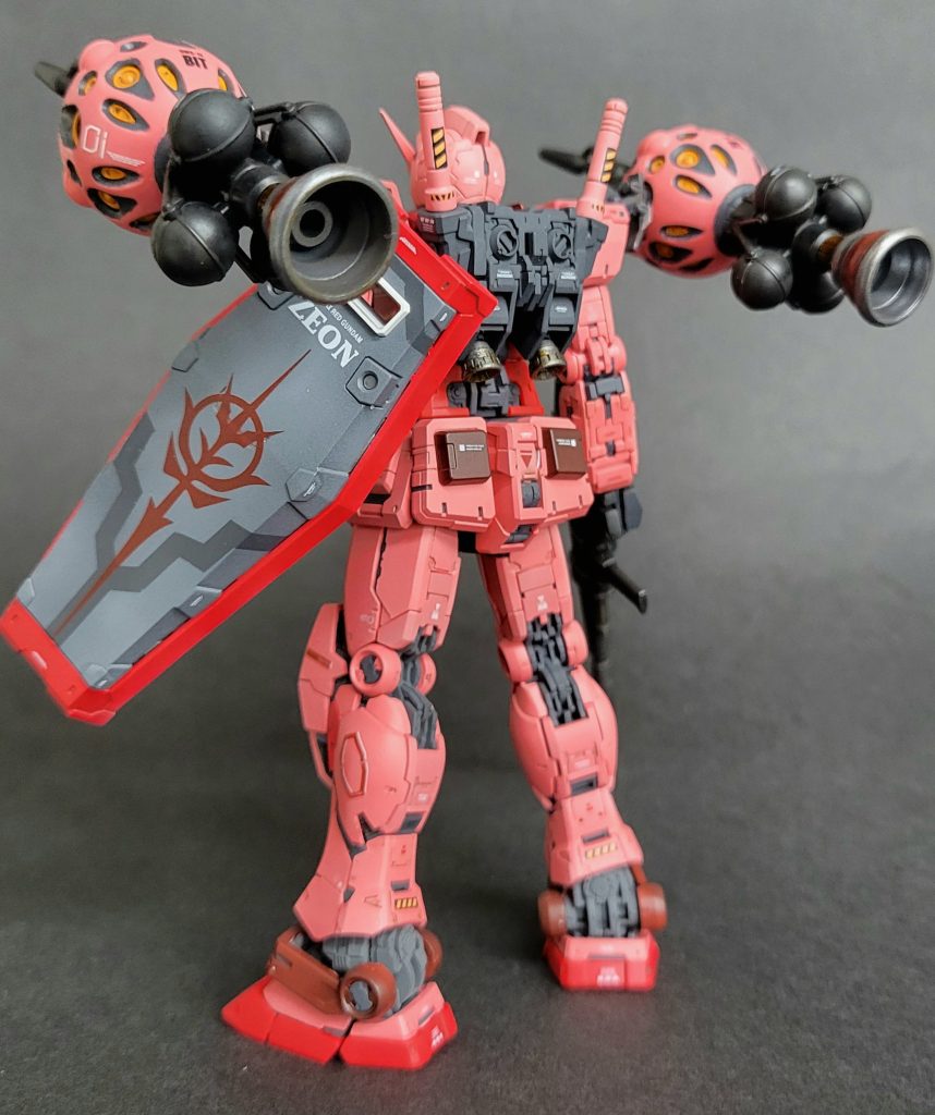 シールド…タミヤ ニュートラルグレーバーニア…タミヤ ライトガンメタル