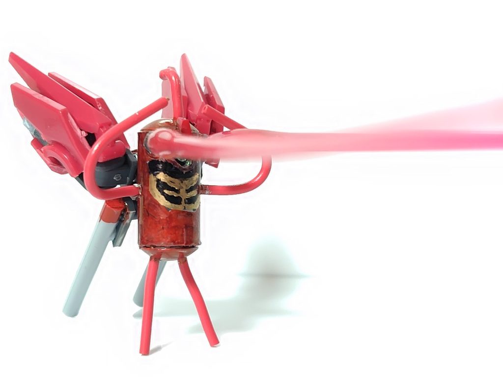 頭部バルカンからはビームが出ます