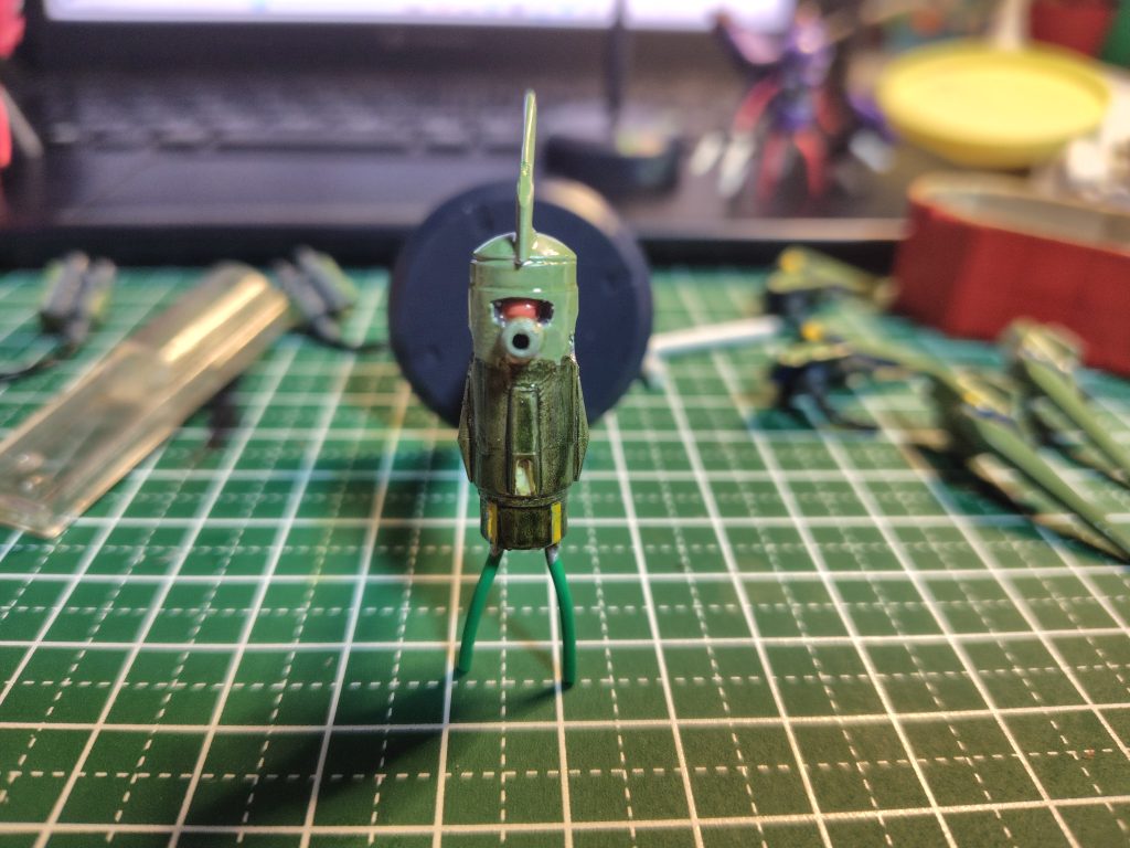 今回も前掛けはシールで作りました