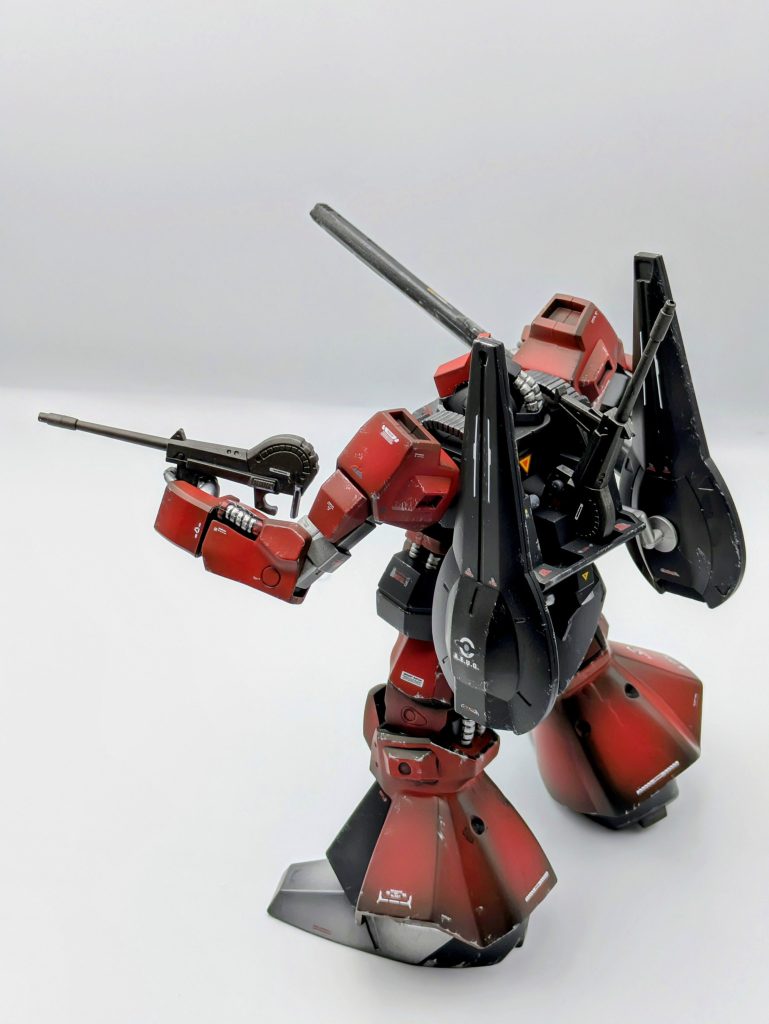 武器収納には▽デカールというルールーを課していたため、背中周辺のデカールはゴチャってしまったかも?