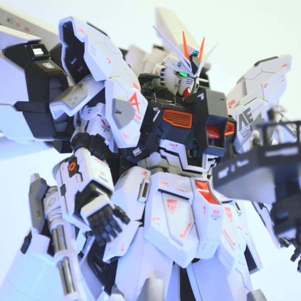νガンダム　リファイン
