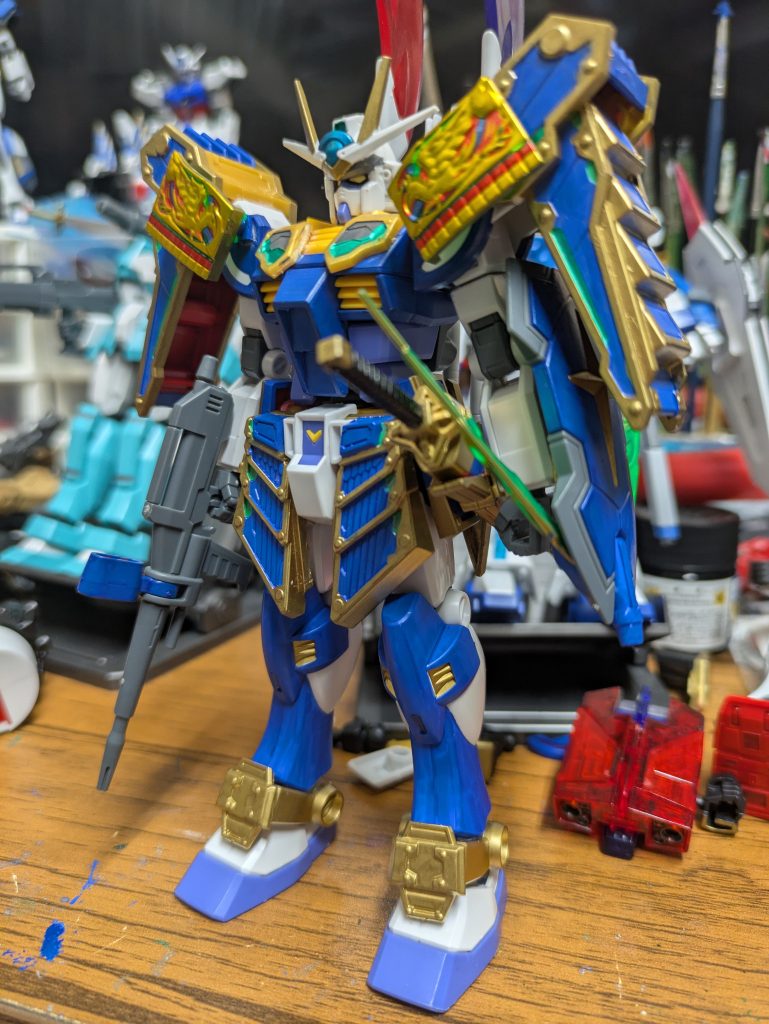 78代目武者頑駄無の鎧部分をラーガンダムに付けて自分の好きな色で纏めた