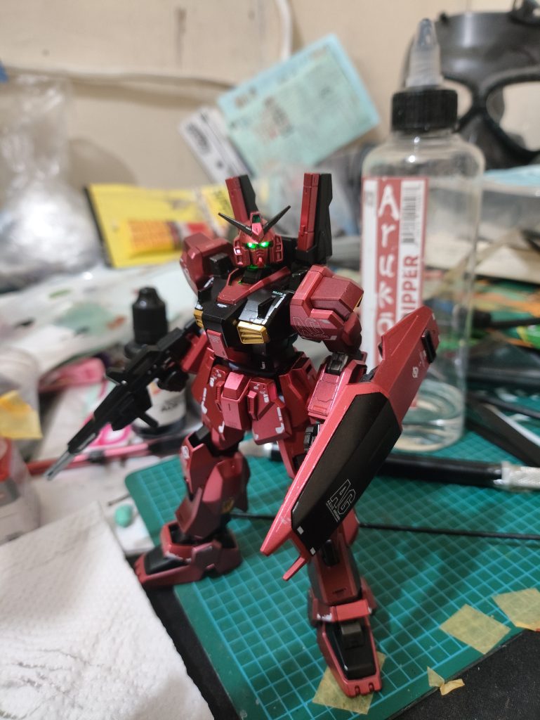 Custom Painted HGUC 1/144 RX-178 Gundam Mk.II(Titans) Quattro Bajeena Color Metallic ver.–5枚目/制作者：BlitzGod28