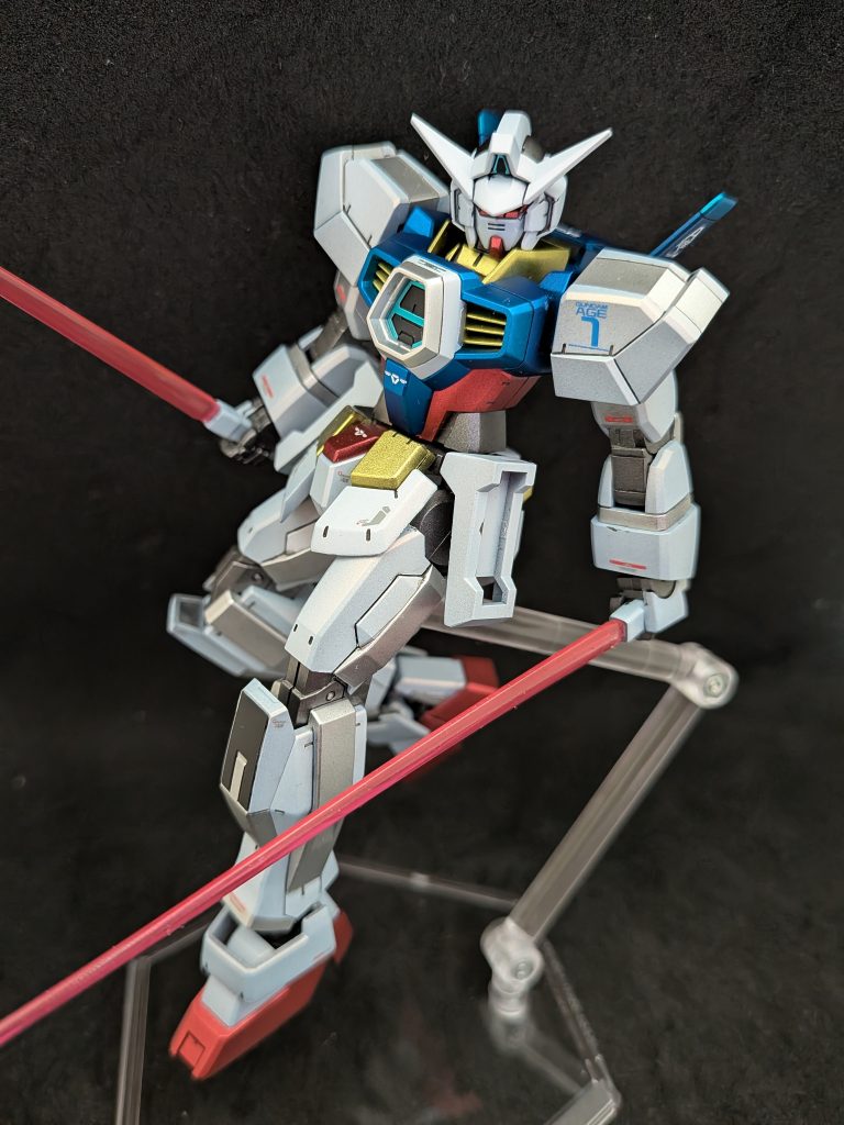 ビームサーベル二刀流です。エフェクトパーツは何もしてません。(手抜き)