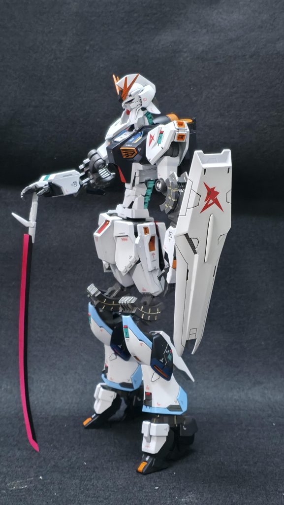 踵もハイヒールにしました。もちろん全塗装してあります。 