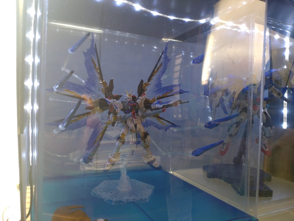 リビングでの単独展示