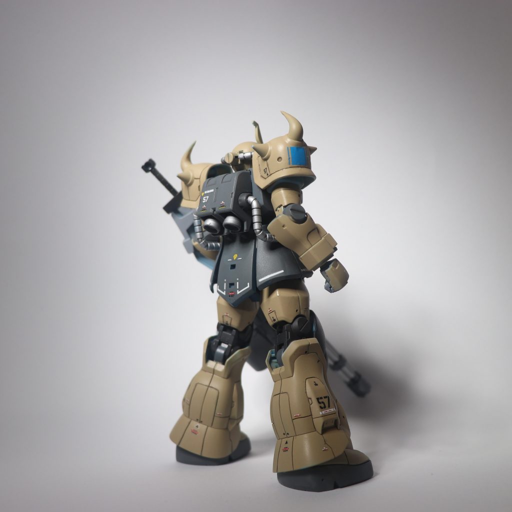 グフカスタム（北アフリカ戦線仕様_ケル・タマシェク専用機）–3枚目/制作者：Geoff（ジェフ）