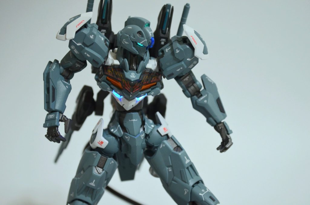 量産型ルブリス–3枚目/制作者：ぷらうら