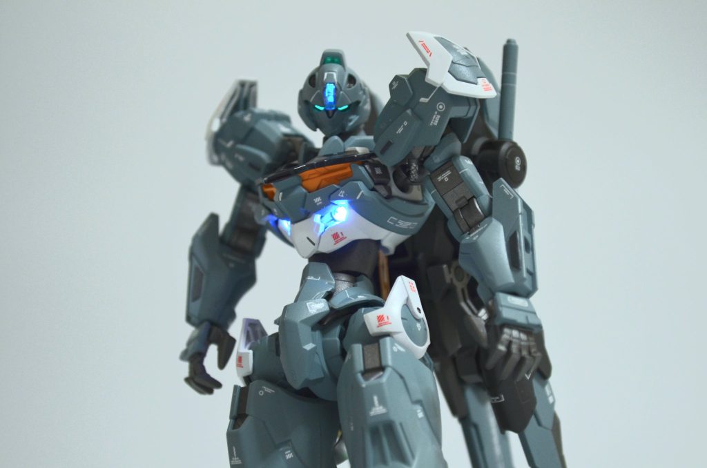 量産型ルブリス–2枚目/制作者：ぷらうら