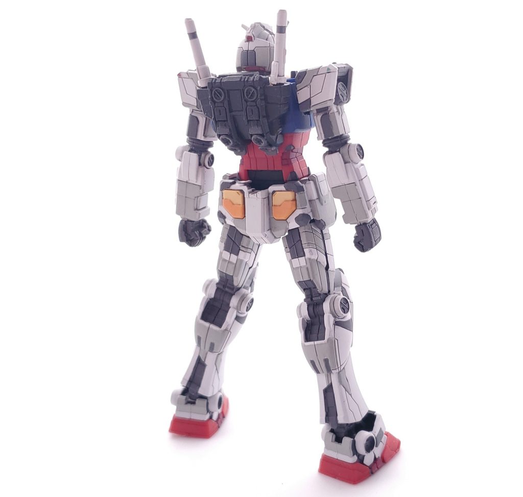 塗装箇所はメガサイズモデルの写真と睨めっこしながら塗り分けました