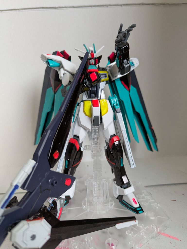 また手持ちの武器にはオリジナルの設定で一定範囲のモニター若しくはスピーカーのハッキングができるライブモード