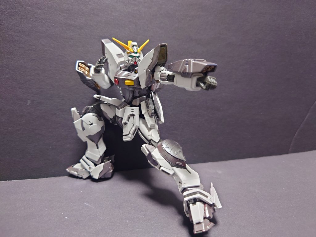 RG可動良すぎて触るの楽しすぎる笑これなら塗る前にもっと遊んでおけばと笑