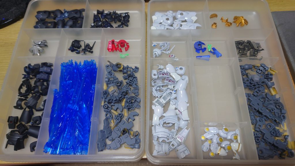 塗装完了。この状態を見るのが一番ワクワクしますそしてパーツを組み立てて