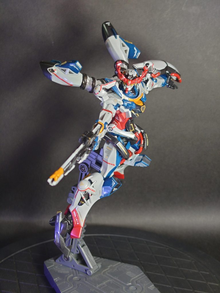 でも改めて模活の楽しさを思い出させてくれた、新鮮さと反省を感じさせてくれるキットですね！(gundam-kao3)リハビリを応援してくれた皆様に感謝です！(gundam-kao3)