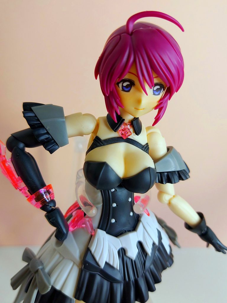 今回はウェザリングマスターでほんのりメイクしてみました。ルナマリアは中の人がものすごく歌上手いので、トップアイドルになれそうですね。閲覧ありがとうございました！