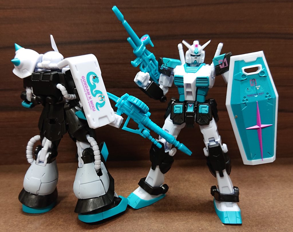 シールドのマークは印刷です。これは塗装では再現できないですよね。